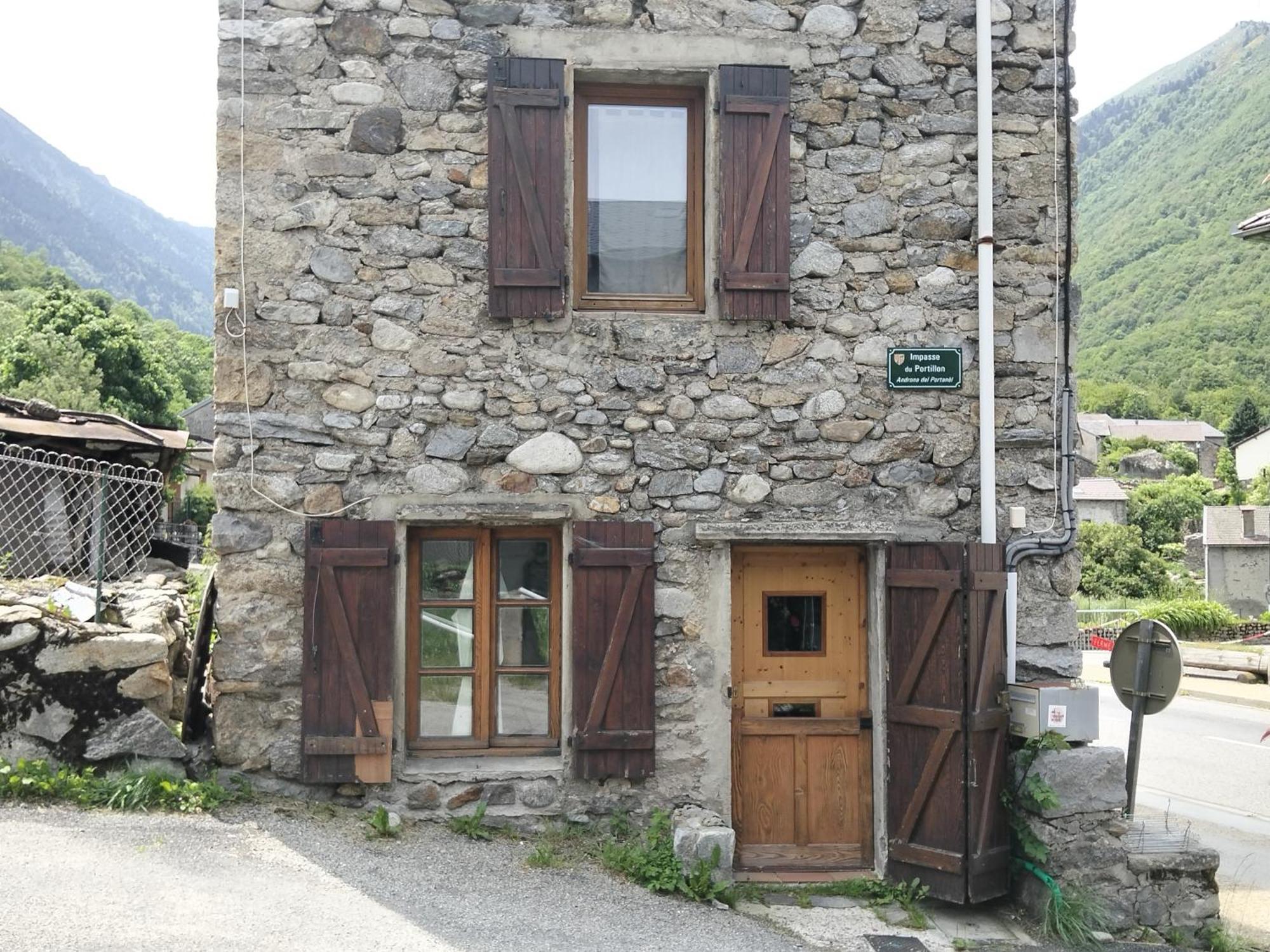 Maison La Place Merens-les-Vals Экстерьер фото